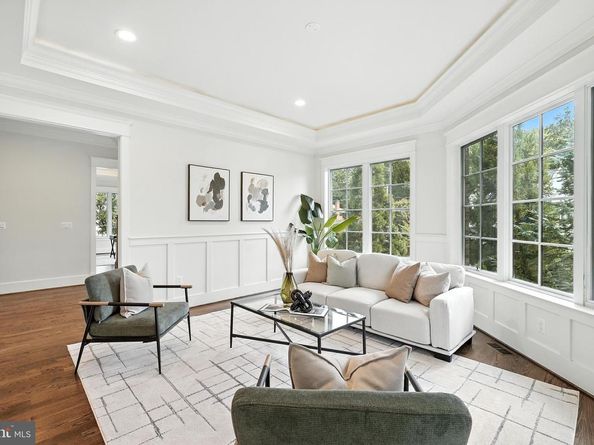 6434 Noble Drive, Mclean VA 22101