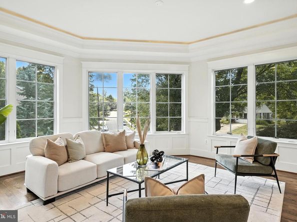 6434 Noble Drive, Mclean VA 22101