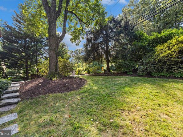 9411 Fernwood Road, Bethesda MD 20817