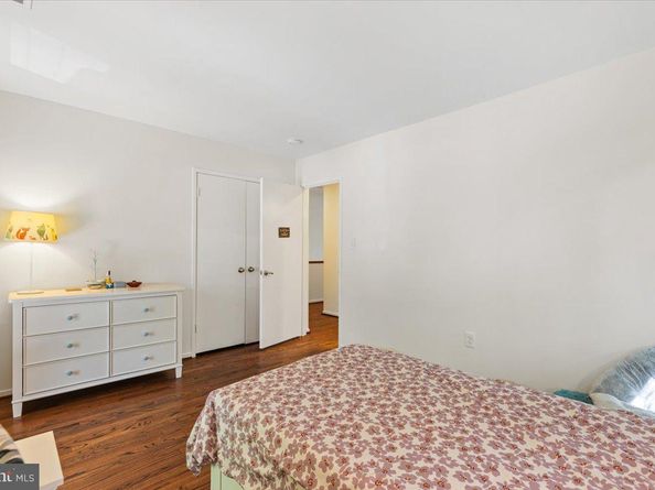 9411 Fernwood Road, Bethesda MD 20817