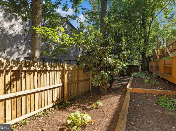 9411 Fernwood Road, Bethesda MD 20817