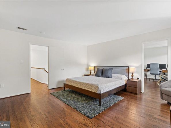 9411 Fernwood Road, Bethesda MD 20817