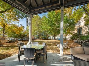 2001 Hamilton Street 1221, Philadelphia PA 19130