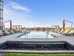 45 Sutton Square SW 509, Washington DC 20024
