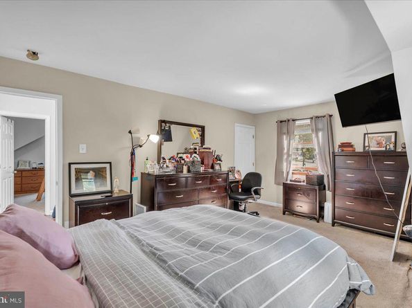 611 Rosewood Avenue, Feasterville Trevose PA 19053
