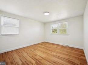 898 Crestline Drive, Blue Bell PA 19422
