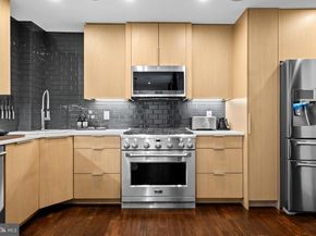 502 Delancey Street A, Philadelphia PA 19106