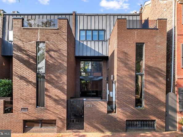 502 Delancey Street A, Philadelphia PA 19106