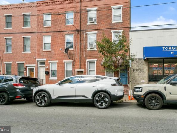 1140 S 6TH Street, Philadelphia PA 19147