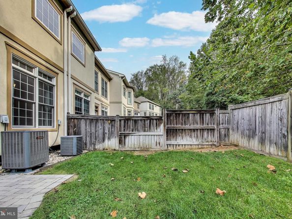 8213 River Quarry Place, Bethesda MD 20817