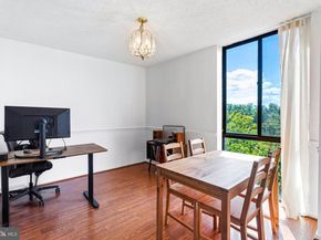 2311 Pimmit Drive 603, Falls Church VA 22043
