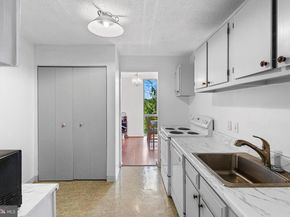 2311 Pimmit Drive 603, Falls Church VA 22043