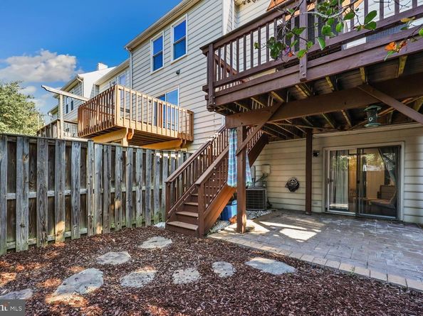 507 Dakota Drive, Herndon VA 20170