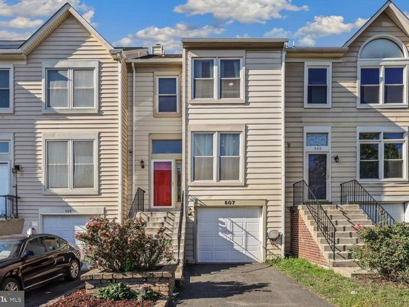 507 Dakota Drive, Herndon VA 20170