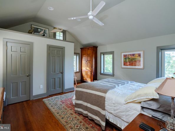 3596 River Road, Lumberville PA 18933