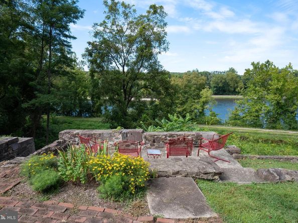 3596 River Road, Lumberville PA 18933