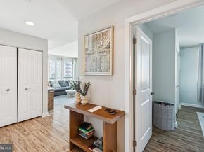 901 N Penn Street R1105, Philadelphia PA 19123