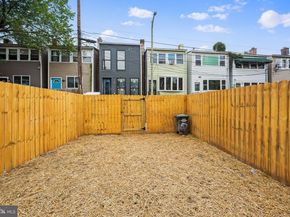 1658 F Street NE, Washington DC 20002