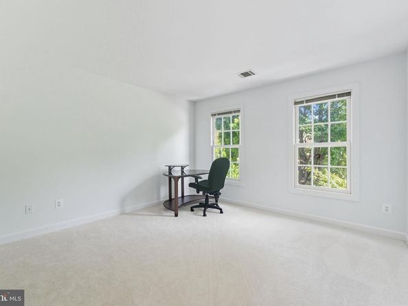 20765 Bank Way, Sterling VA 20165