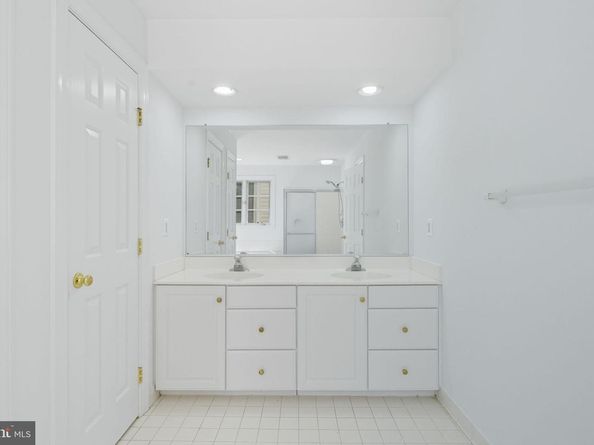 20765 Bank Way, Sterling VA 20165