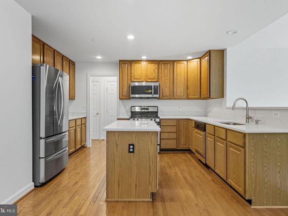 20765 Bank Way, Sterling VA 20165