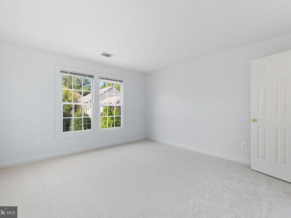 20765 Bank Way, Sterling VA 20165