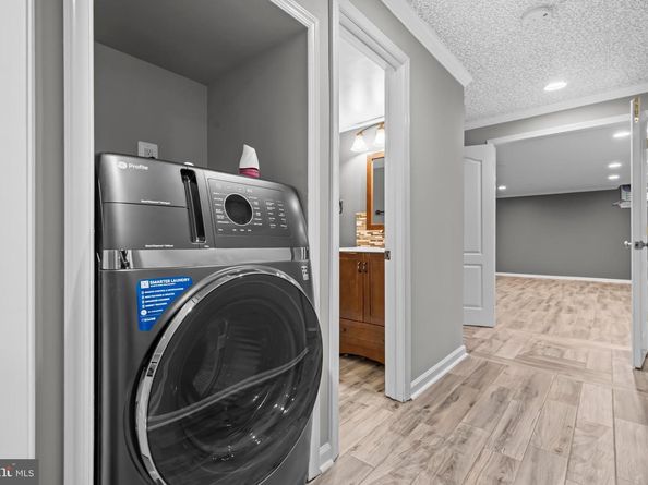 2169 Westglen Court, Vienna VA 22182