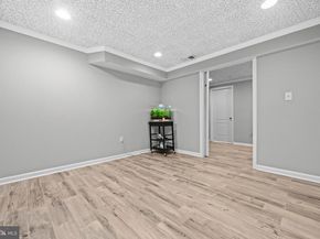 2169 Westglen Court, Vienna VA 22182