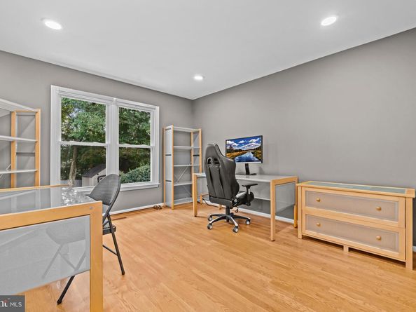 2169 Westglen Court, Vienna VA 22182