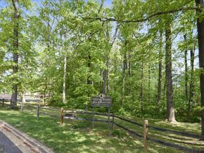 2169 Westglen Court, Vienna VA 22182