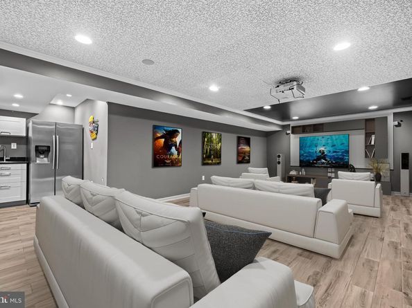 2169 Westglen Court, Vienna VA 22182