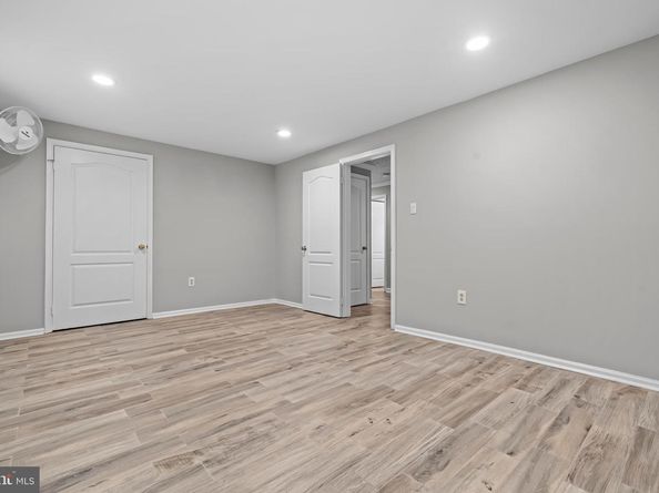 2169 Westglen Court, Vienna VA 22182