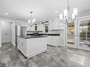 2169 Westglen Court, Vienna VA 22182