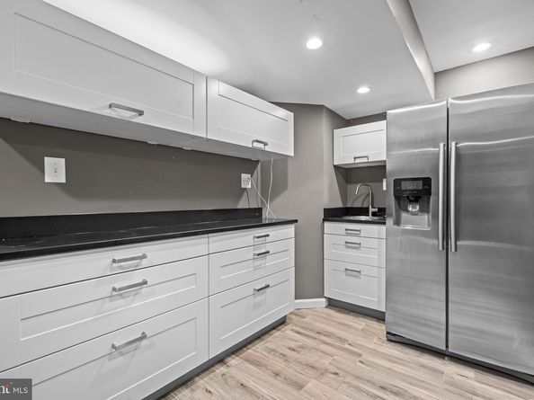 2169 Westglen Court, Vienna VA 22182