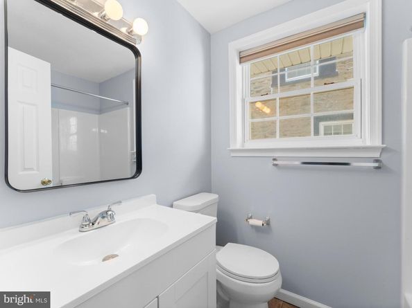 4305 Terrace Street, Philadelphia PA 19128