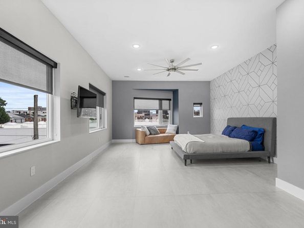 139 W Jefferson Street, Philadelphia PA 19122