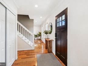 10157 Yorktown Way, Great Falls VA 22066