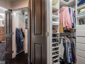 30 Alexander Street, Alexandria VA 22314
