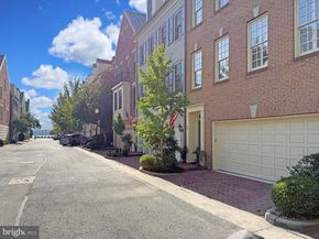 30 Alexander Street, Alexandria VA 22314