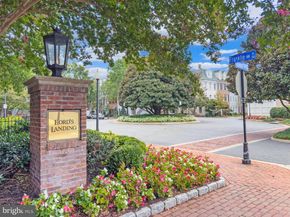 30 Alexander Street, Alexandria VA 22314