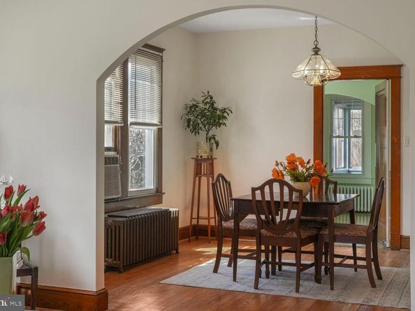 2114 N Oakland Street, Arlington VA 22207