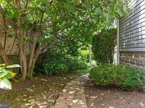 2114 N Oakland Street, Arlington VA 22207