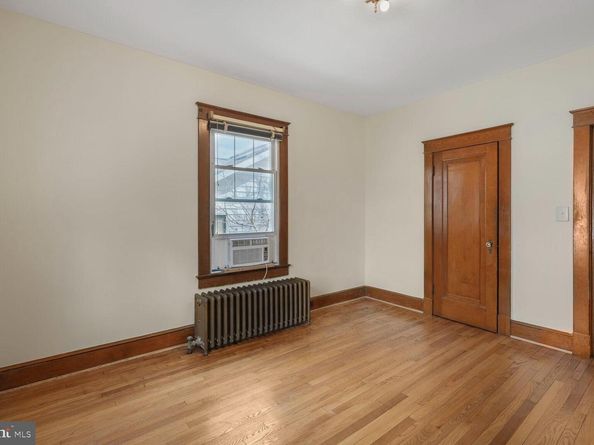 2114 N Oakland Street, Arlington VA 22207