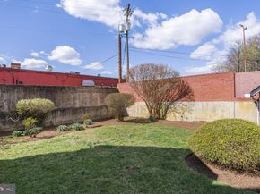 2114 N Oakland Street, Arlington VA 22207