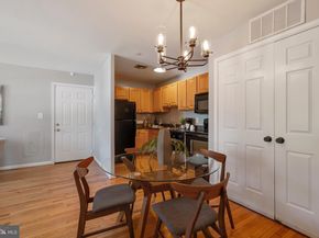 730 11TH Street NE 203, Washington DC 20002