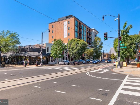 730 11TH Street NE 203, Washington DC 20002