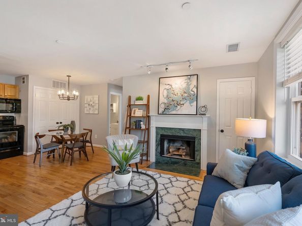 730 11TH Street NE 203, Washington DC 20002