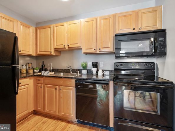730 11TH Street NE 203, Washington DC 20002