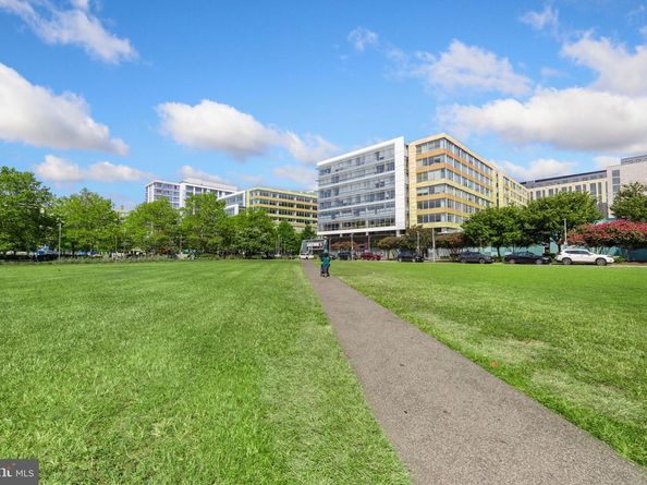 1101 3rd Street SW 703, Washington DC 20024