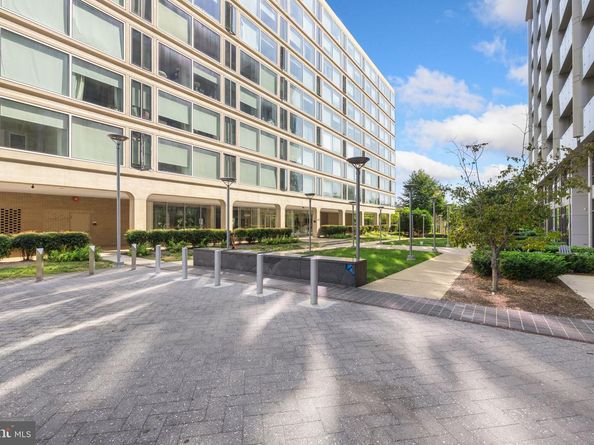 1101 3rd Street SW 703, Washington DC 20024